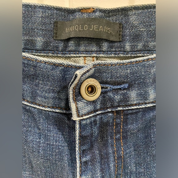 Uniqlo straight-legged jeans - Picture 5 of 6